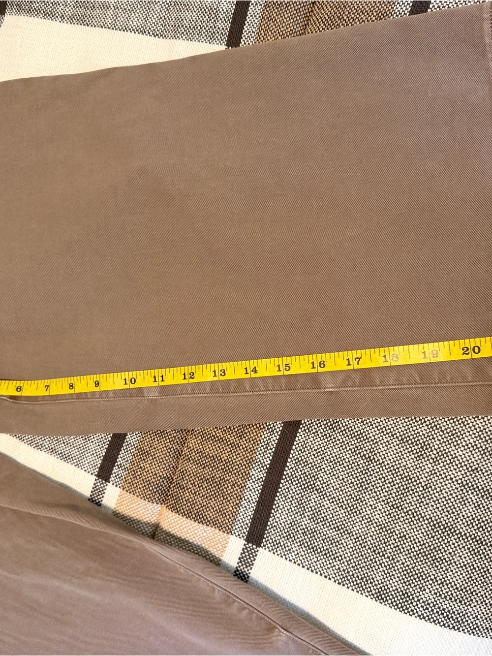 SPANX Stretch Twill Cropped Pants - Picture 10 of 11